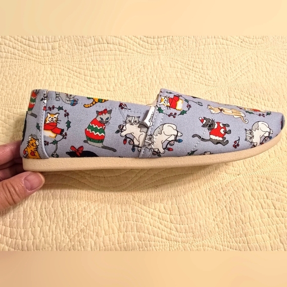 NWT Toms Ladies Belmont Holiday Cats Cozy Slip On Shoe - Picture 6 of 7